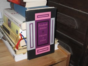 Úklady a láska