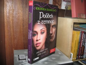 Kronika Kambionů 3. Polibek z temnot