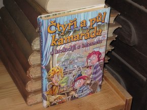 Čtyři a půl kamaráda a krokodýl z internetu