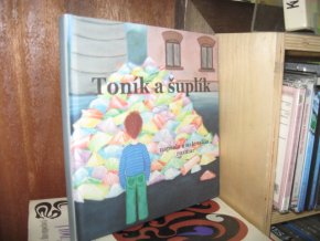 Toník a šuplík