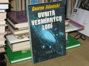 Uvnitř vesmírných lodí
