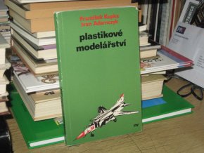 Plastikové modelářství