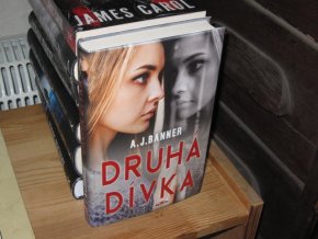 Druhá dívka
