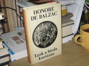 Lesk a bieda kurtizán