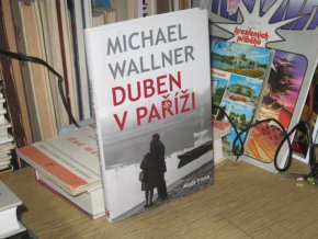 Duben v Paříži