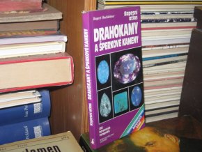 Drahokamy a šperkové kameny