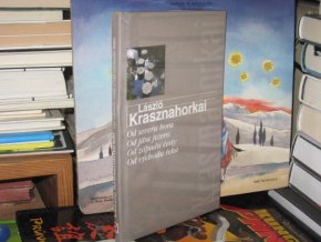 Od severu hora – Od jihu jezero – Od západu cesty – Od východu řeka
