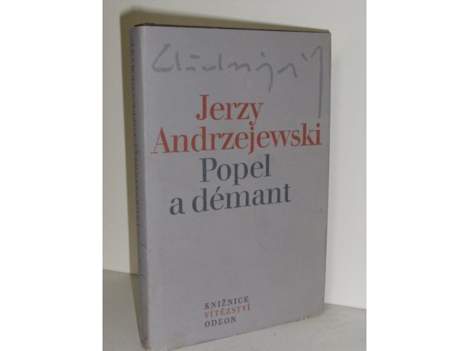 Popel a démant (1976)