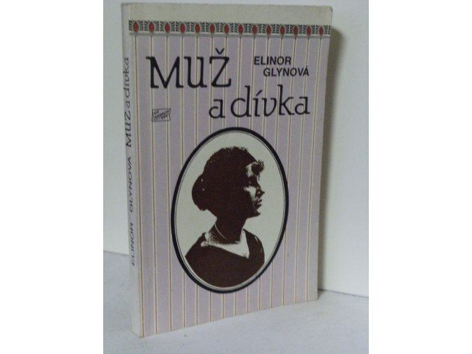 Muž a dívka