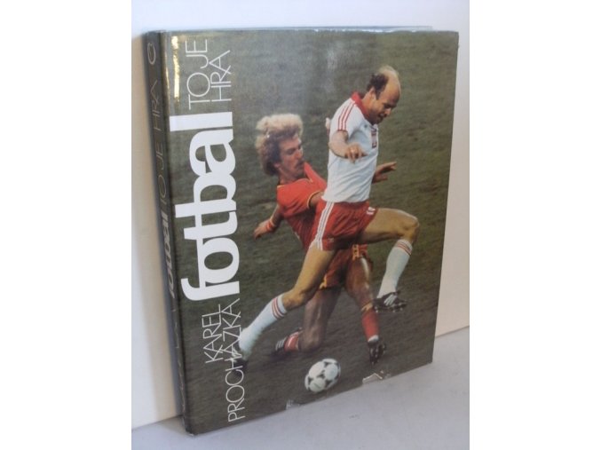 Fotbal to je hra : světový fotbal v obrazech (1987)
