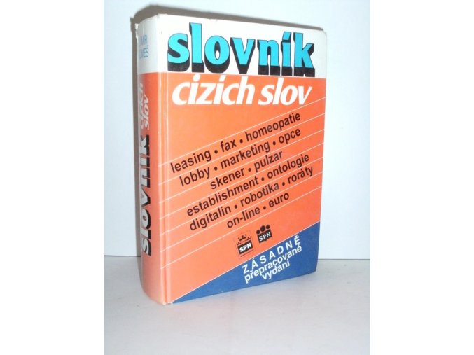 Slovník cizích slov (2002 SPN)