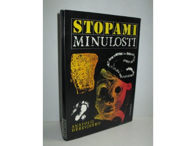 Stopami minulosti