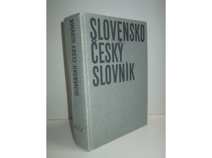 Slovensko-český slovník (1986)