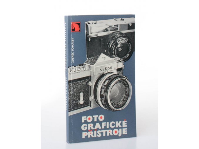 Fotografické přístroje (1975)