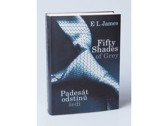 Padesát odstínů šedi : Fifty shades of grey