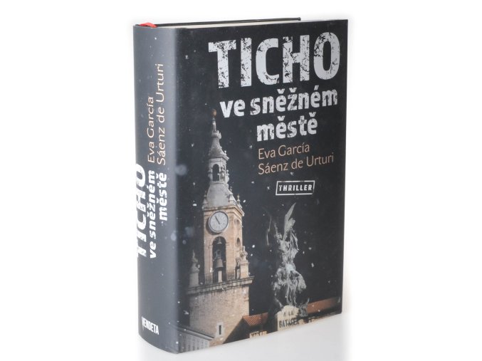 Ticho ve sněžném městě