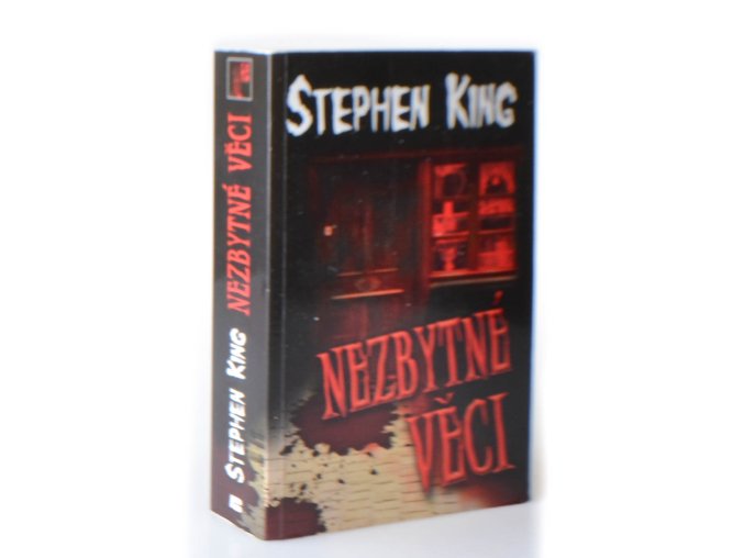 Nezbytné věci (2014)