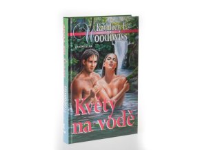 Květy na vodě