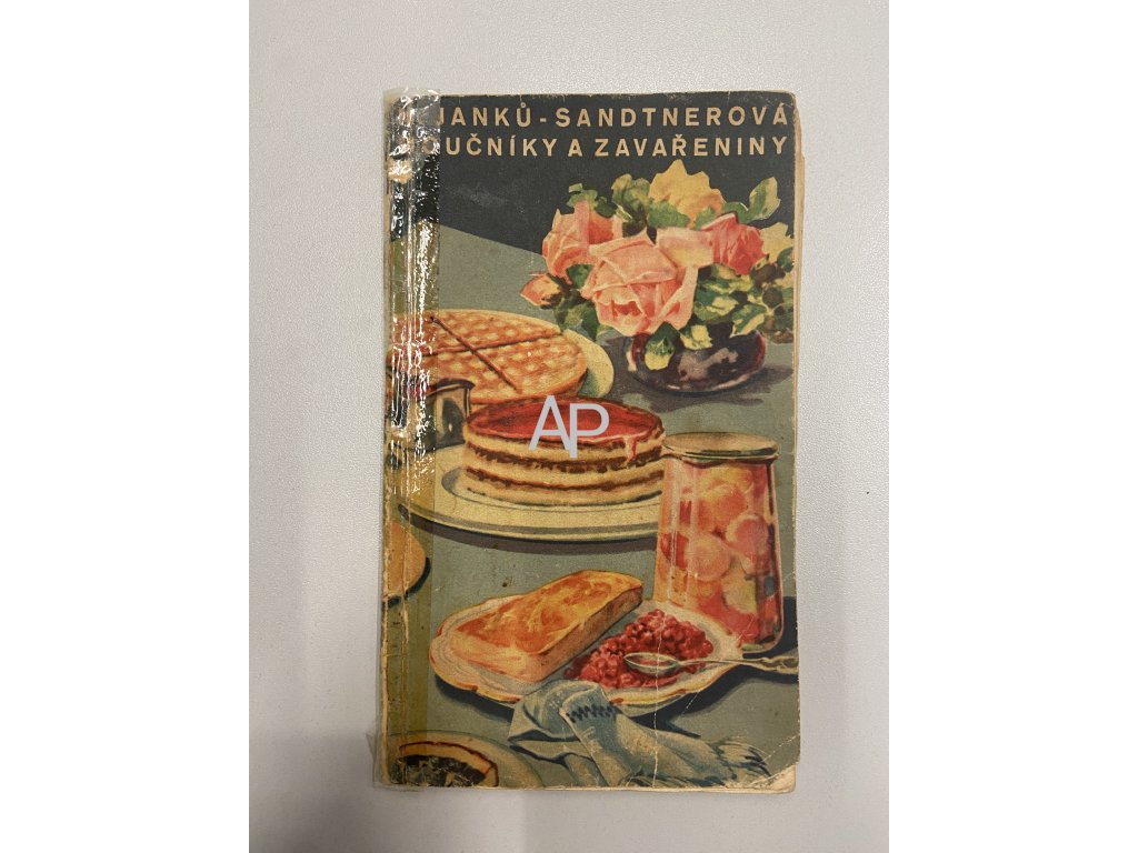 Moučníky a zavařeniny