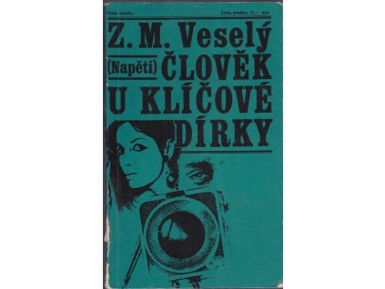 445478 clovek u klicove dirky