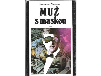 465935 muz s maskou