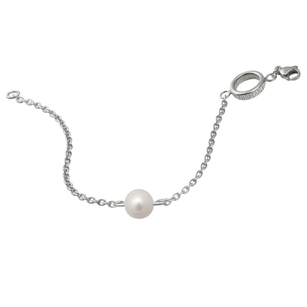 Handmade Silver Acorn Cup Bracelet with White Freshwater Pearl. - In The  Silverroom