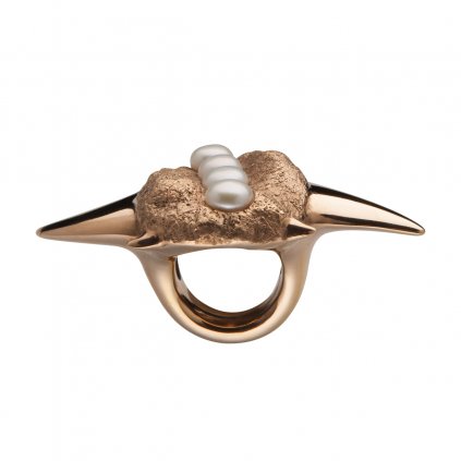 Shark tooth pearl ring - gold-plated silver