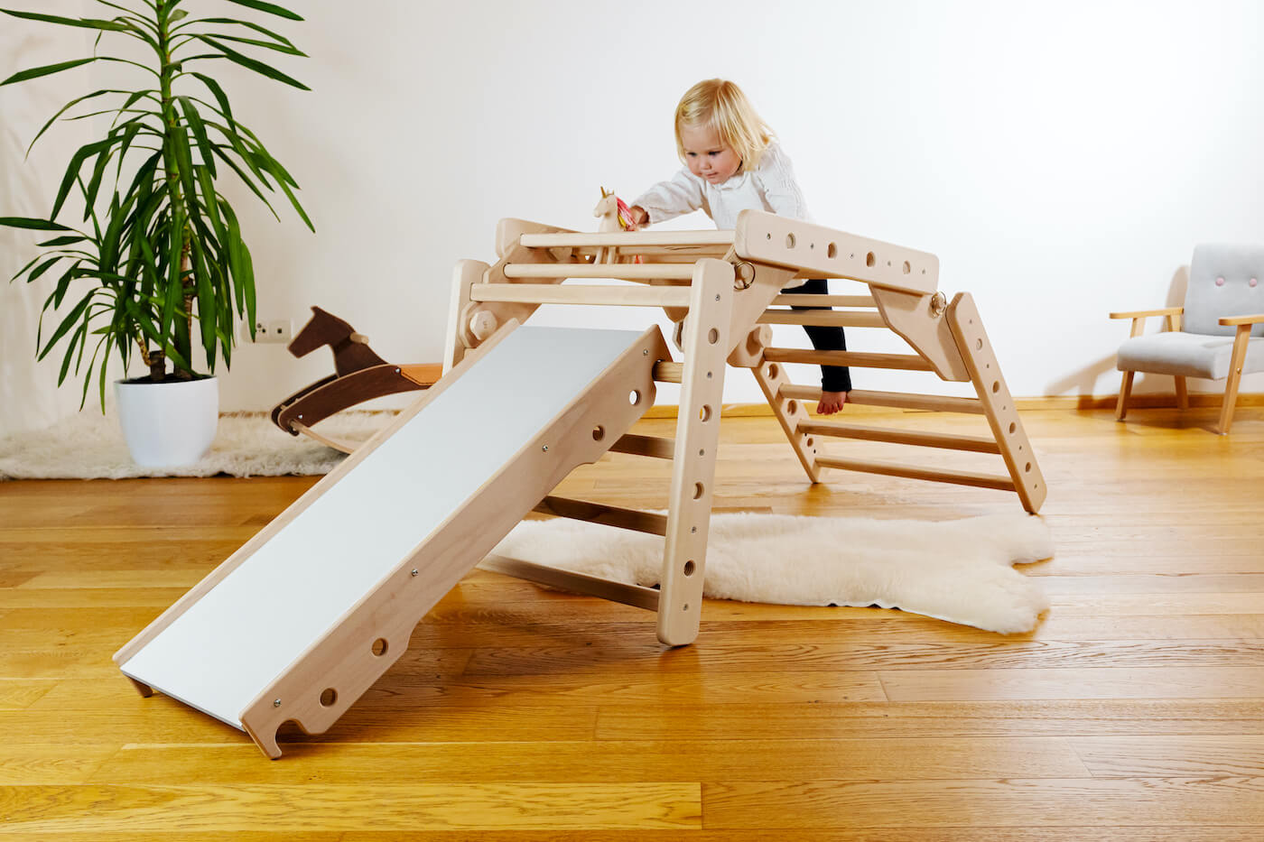 ROZŠÍŘENÍ S2 (FROGGIE >> PANTHER) Antonie Emma