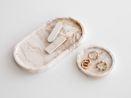 sada-designovych-tacu-marble