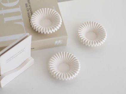 VROUBKOVANÁ MISTIČKA