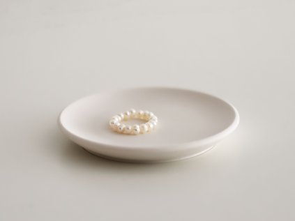 Minimalistický tácek na šperky