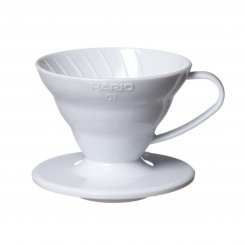 Hario dripper plast bílý 01