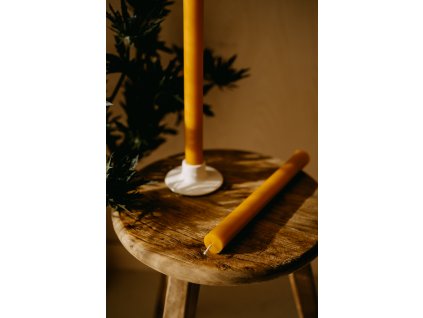 Stolní svíčka dlouho hořící ze včelího vosku netoxická