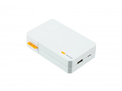 4769 xtorm xe1100 essential powerbanka 10 000mah s vykonem 15w usb usb c bila