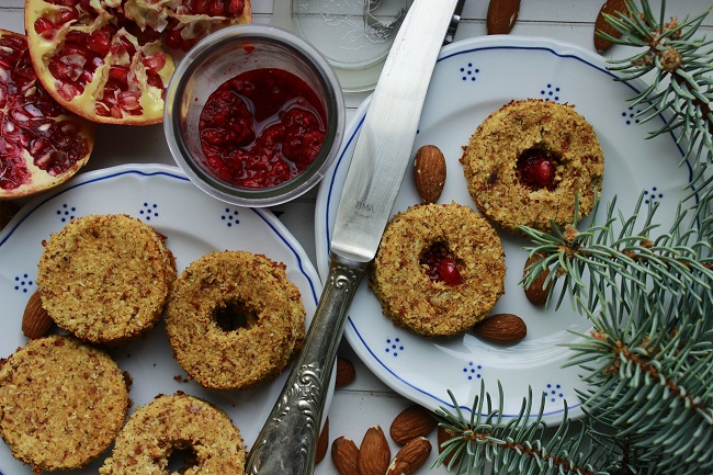 Recept: Mandlové linecké s chia marmeládou