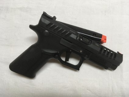 C3E3F241 EC1B 469A 95B6 0920783BE1A2