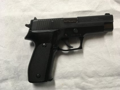 AB5AE201 4CBE 4144 A0F1 4A1711D022B8