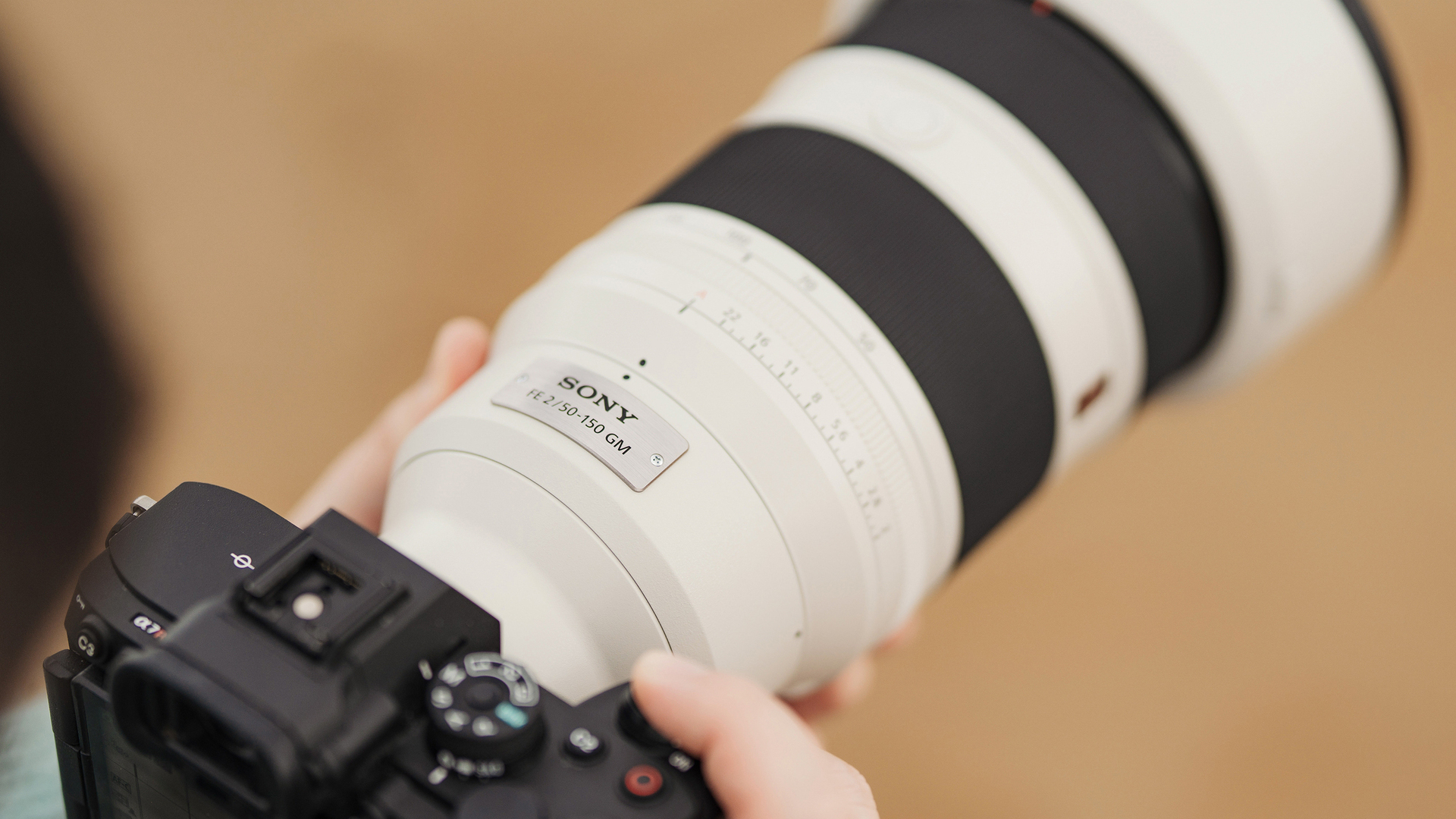 Sony uvádza na trh objektív FE 50-150 mm f/2 GM