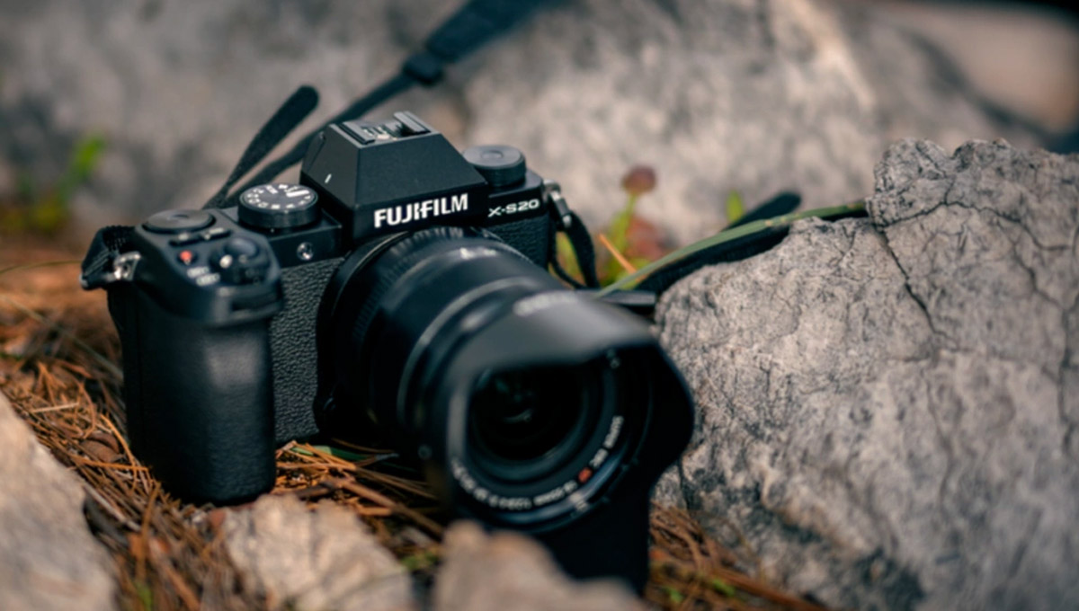 Fujifilm prichádza s novinkou – Fujifilm X-S20