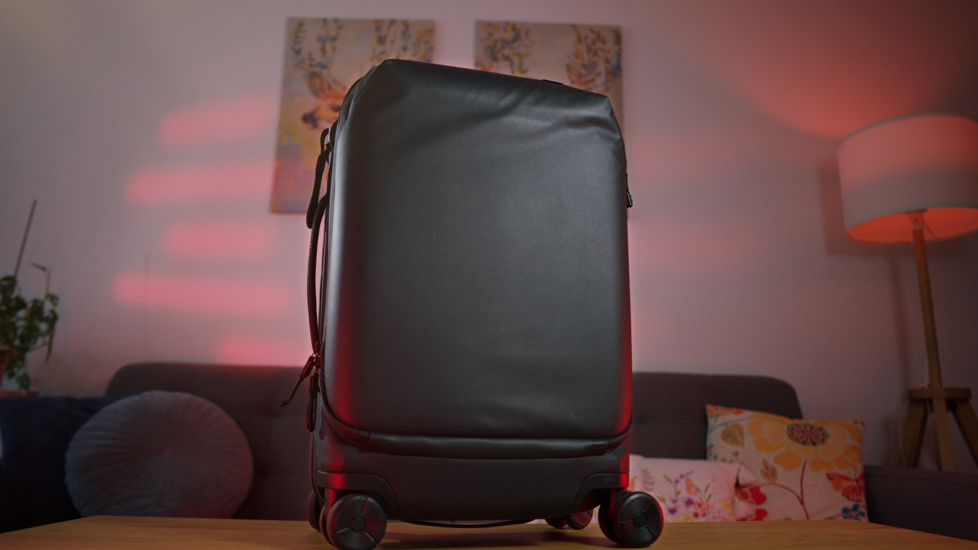 Peak Design Roller Pro: Neobyčajný kufor