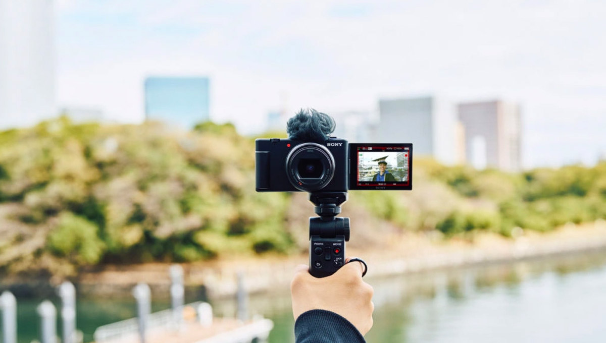 Sony predstavuje druhú generáciu vlogovacieho fotoaparátu – ZV-1 II