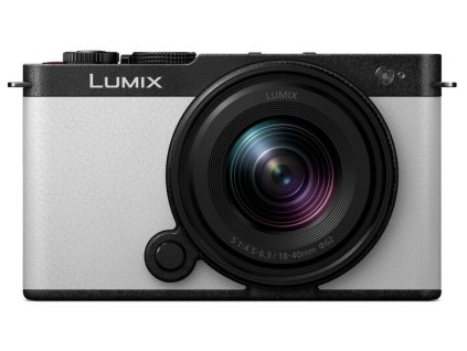 Panasonic Lumix S9 + 18-40 mm f/4.5 - f/6.3, biely
