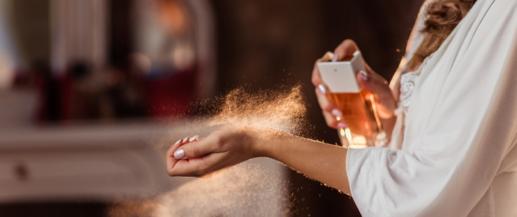 Jak vybrat parfém, který vydrží celý den?