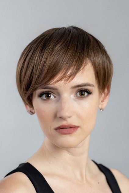 krátka dámska paruka Eleanor22