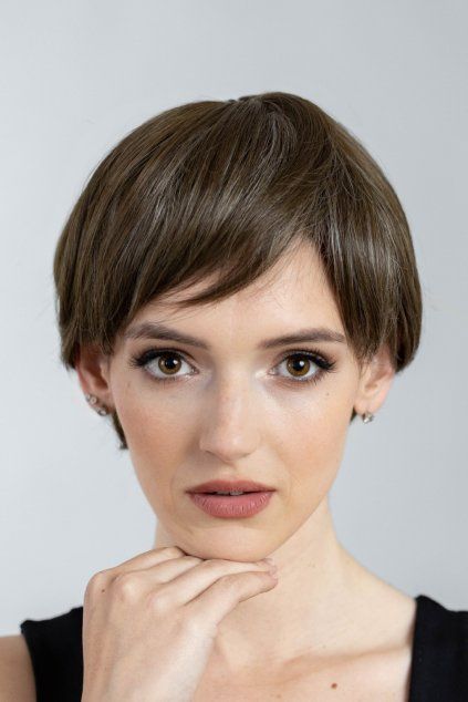 krátka dámska paruka Lucia16