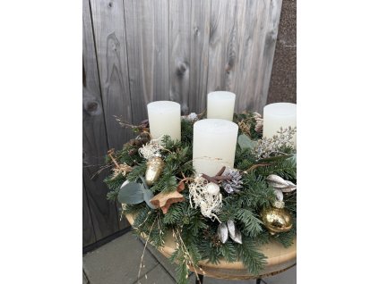 Adventní věnec na stůl přírodní - smetanová