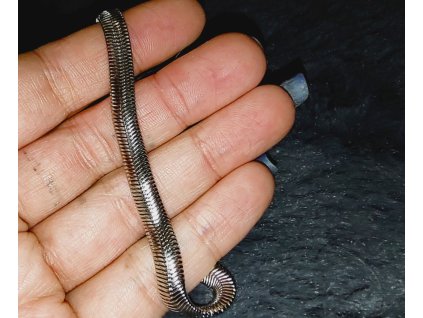 Hadí náramek z chirurgické oceli 25,5cm