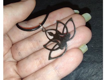 Náhrdelník Lotusový květ z nerezové oceli