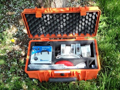 Ultrazvukový detektor hniloby a dutin dřeva Rinntech