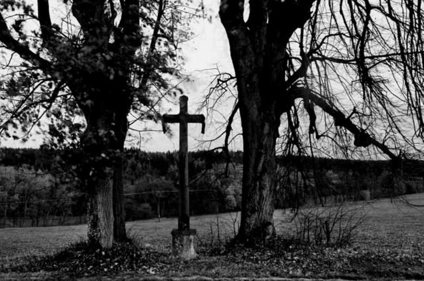 Právě vyšlo: Křížky / Kreuze. Spirituální krajina Dačicka